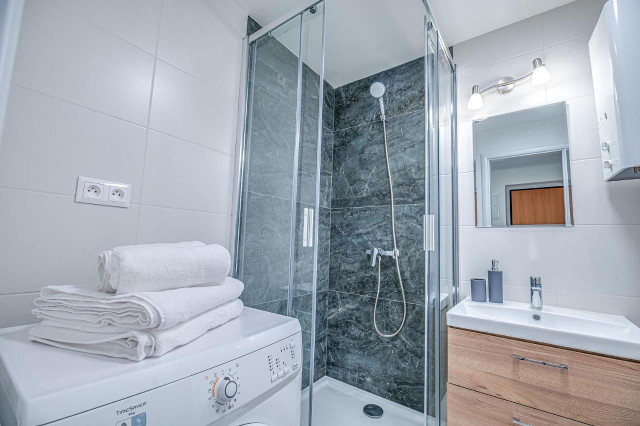 Nitra Castle Suite - Modern Elegance & Serenity Bagian luar foto