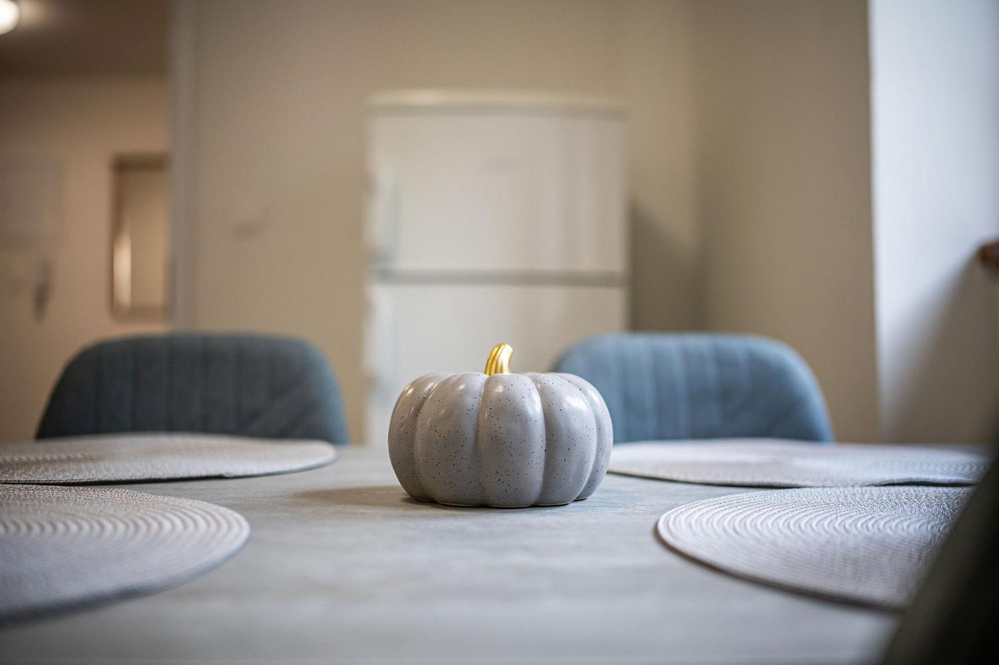 Nitra Castle Suite - Modern Elegance & Serenity Bagian luar foto