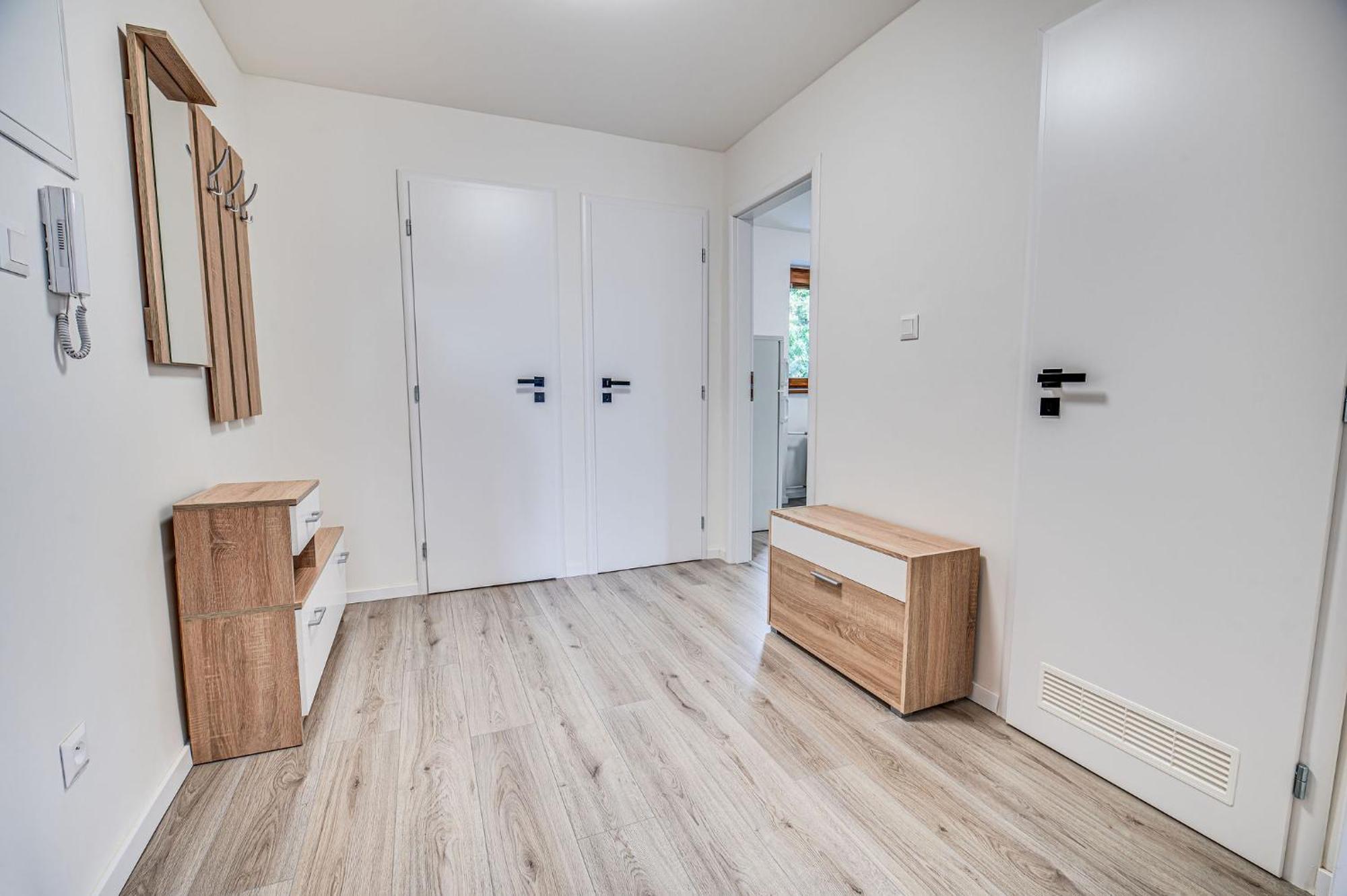 Nitra Castle Suite - Modern Elegance & Serenity Bagian luar foto